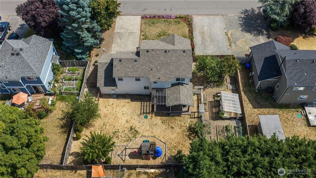 15910 42nd Avenue Ct E, Tacoma, WA 98446