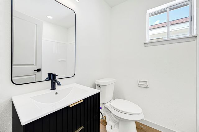 8701 Bertwood Street, Houston, TX 77016