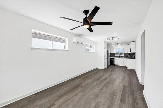 8701 Bertwood Street, Houston, TX 77016
