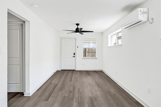 8701 Bertwood Street, Houston, TX 77016