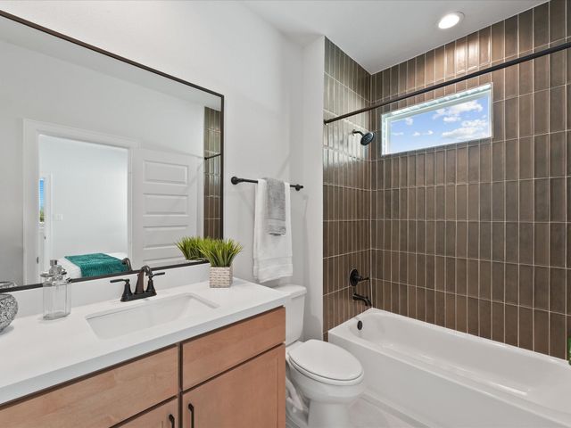 4842 Pinemont Drive, Houston, TX 77091