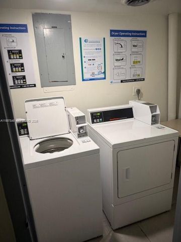 2200 E Hallandale Beach Blvd 109, Hallandale Beach, FL 33009