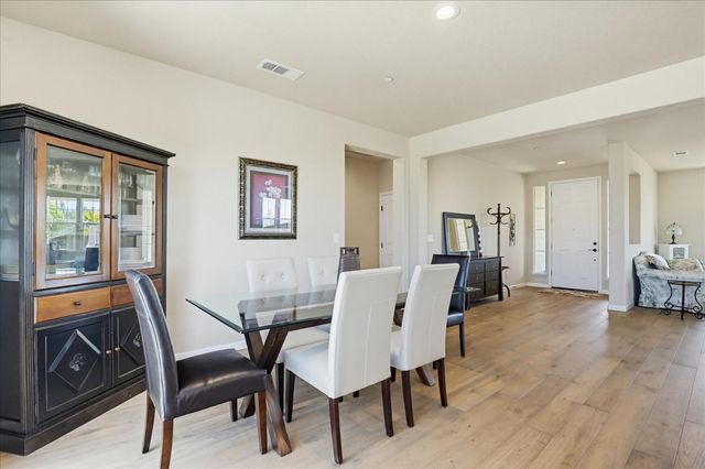 21456 Rucker Ct, Grass Valley, CA 95949