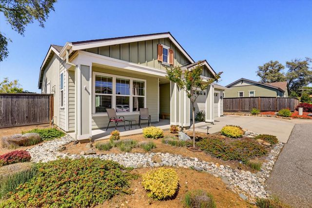 21456 Rucker Ct, Grass Valley, CA 95949