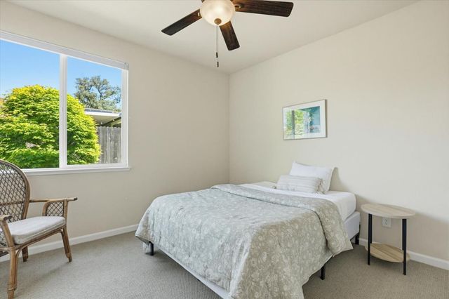 21456 Rucker Ct, Grass Valley, CA 95949