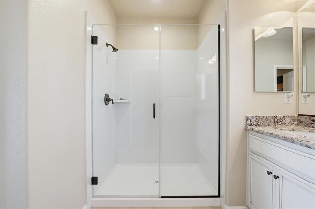 21456 Rucker Ct, Grass Valley, CA 95949