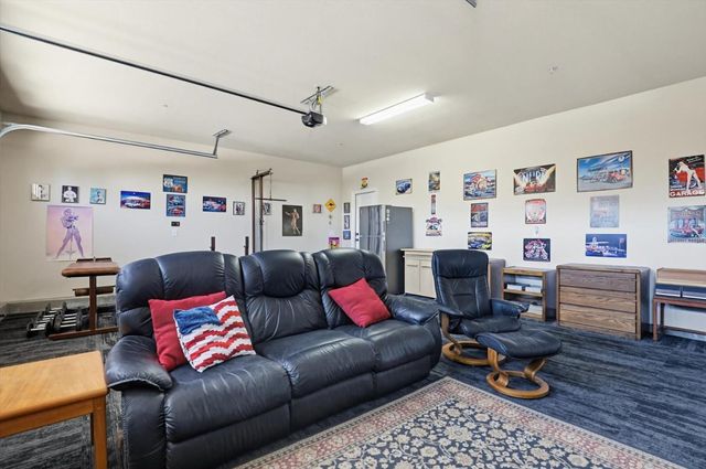 21456 Rucker Ct, Grass Valley, CA 95949