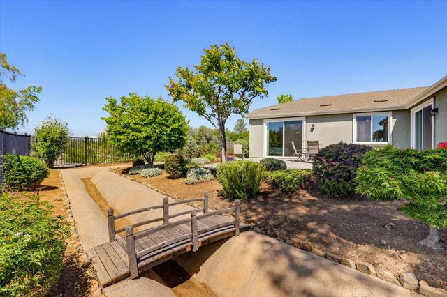 21456 Rucker Ct, Grass Valley, CA 95949