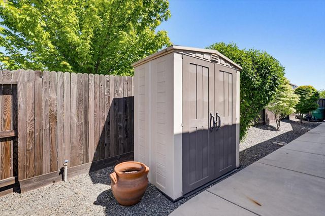 21456 Rucker Ct, Grass Valley, CA 95949