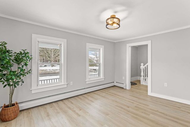 68 Fordway Extension, Derry, NH 03038