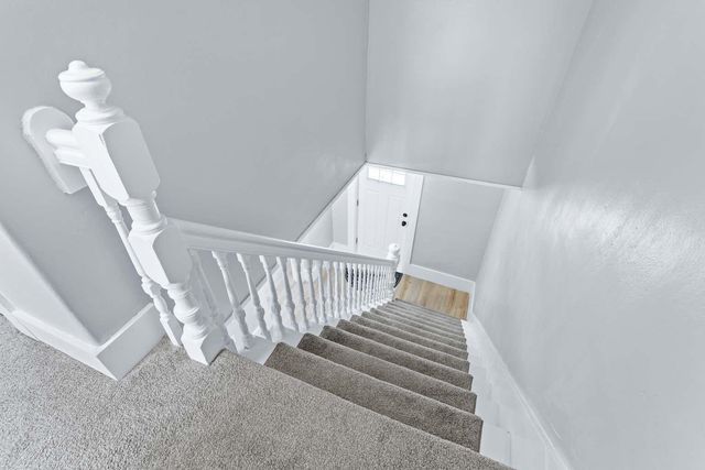 68 Fordway Extension, Derry, NH 03038