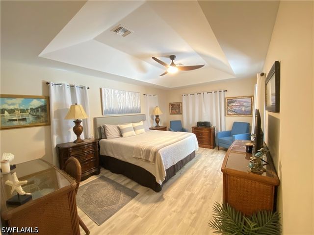 3520 SW 1st Place SW 1st PL, Cape Coral, FL 33914