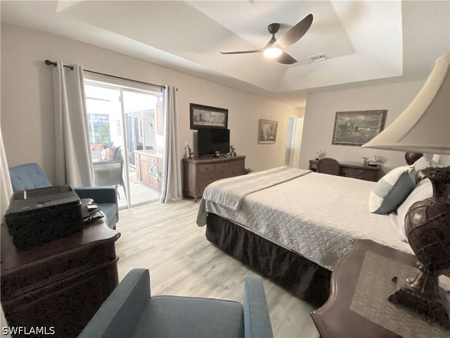 3520 SW 1st Place SW 1st PL, Cape Coral, FL 33914