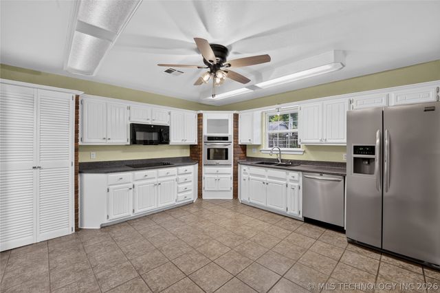 1815 Woodland Drive, Sapulpa, OK 74066