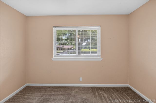 1815 Woodland Drive, Sapulpa, OK 74066