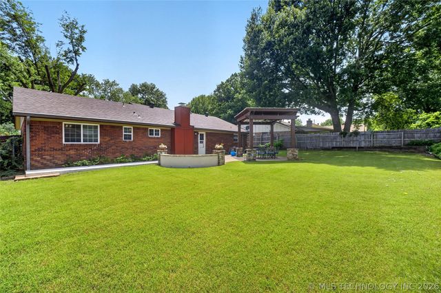 1815 Woodland Drive, Sapulpa, OK 74066