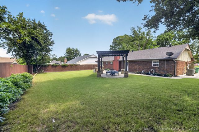 1815 Woodland Drive, Sapulpa, OK 74066