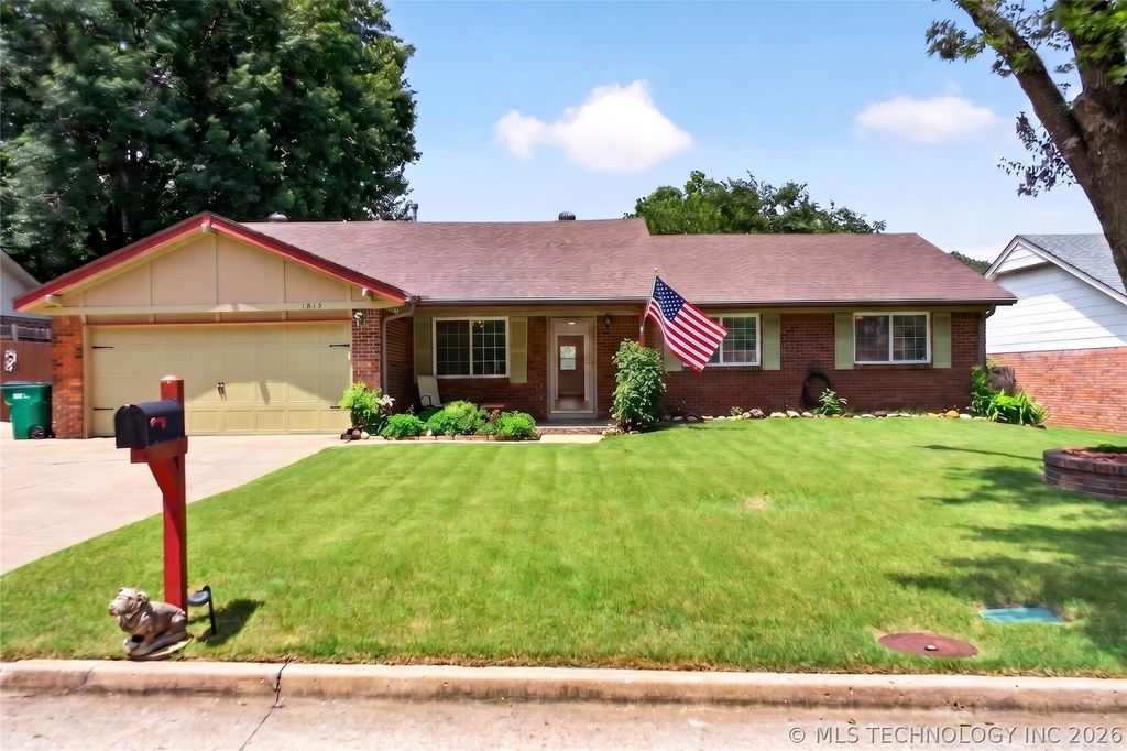 1815 Woodland Drive, Sapulpa, OK 74066