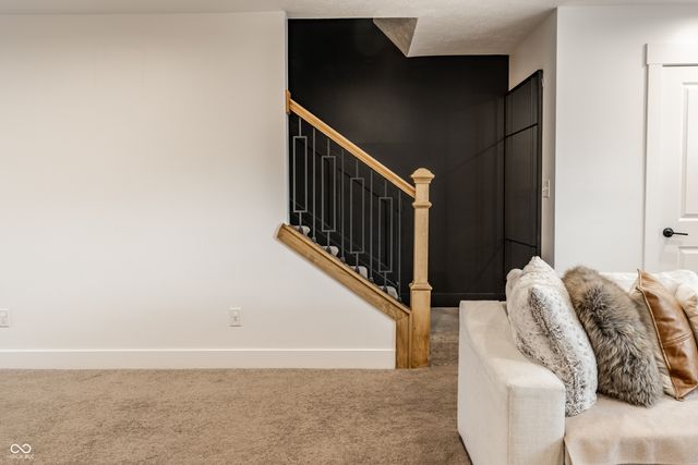 9823 Hulton Road, Pendleton, IN 46064