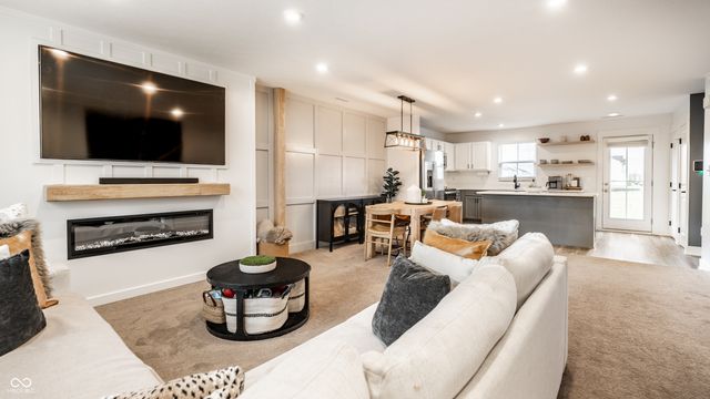 9823 Hulton Road, Pendleton, IN 46064