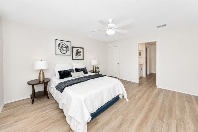 1913 Winding Creek Way, Denton, TX 76208