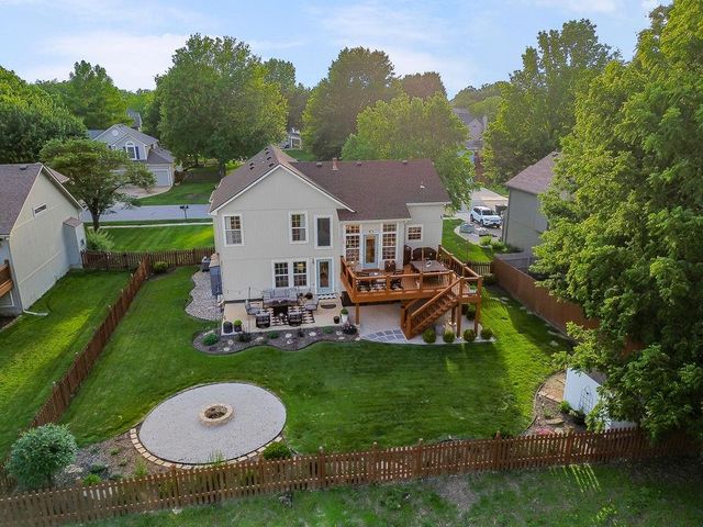5903 Meadowsweet Lane, Shawnee, KS 66226