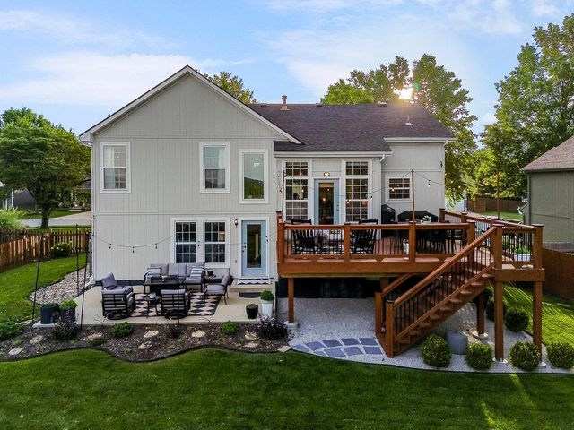 5903 Meadowsweet Lane, Shawnee, KS 66226