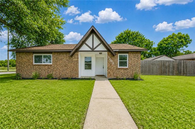 1203 Kathy Street, Pasadena, TX 77504