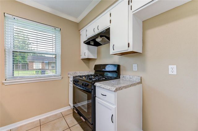 1203 Kathy Street, Pasadena, TX 77504