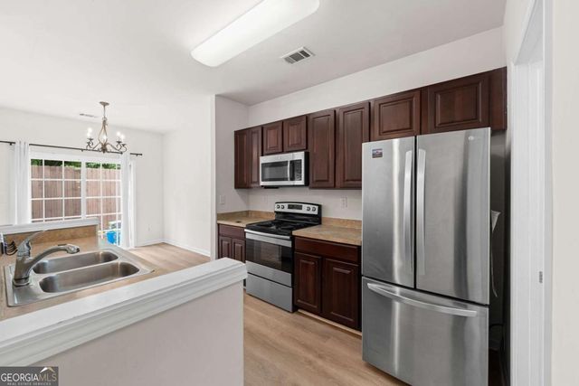 1058 Treymont Lane, Lawrenceville, GA 30045