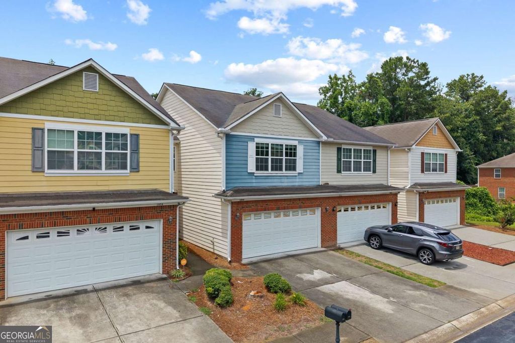 1058 Treymont Lane, Lawrenceville, GA 30045