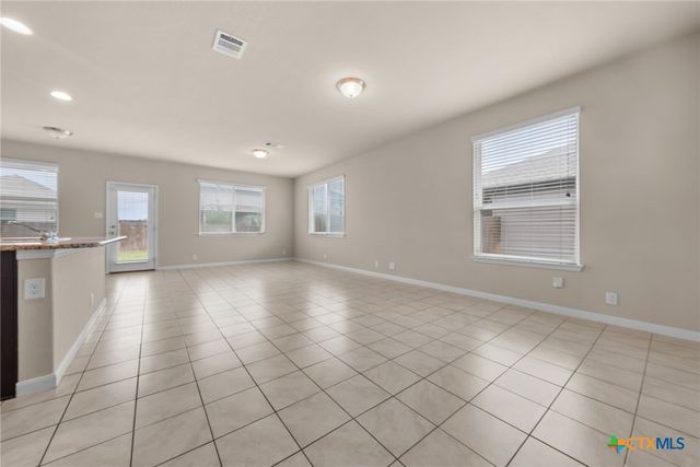 1351 Fall Cover, New Braunfels, TX 78130