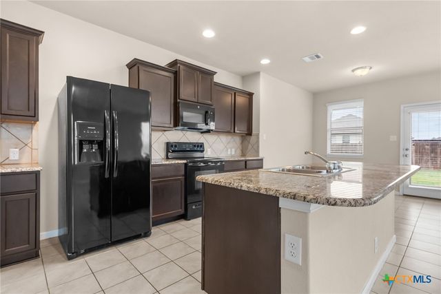 1351 Fall Cover, New Braunfels, TX 78130