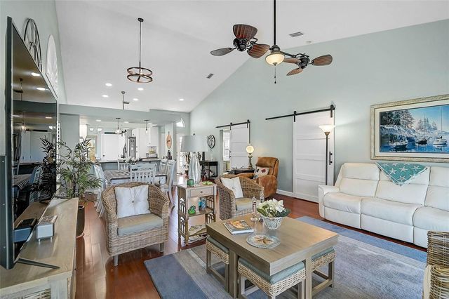 4934 CLUBVIEW COURT E, Bradenton, FL 34203