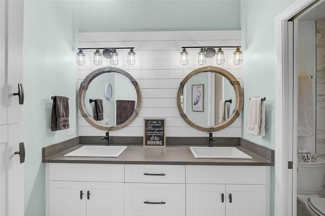 4934 CLUBVIEW COURT E, Bradenton, FL 34203