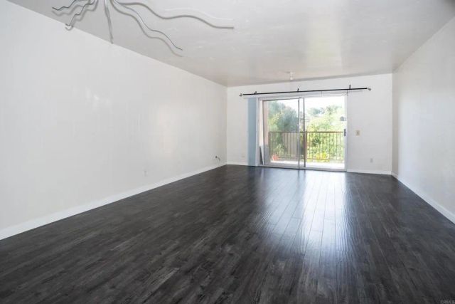 5700 Baltimore Drive 16, La Mesa, CA 91942