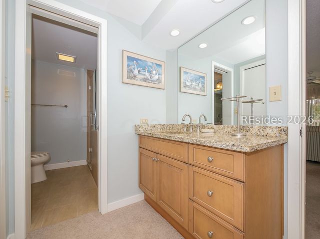 77 Ocean Ln Apt 113, Hilton Head Island, SC 29928
