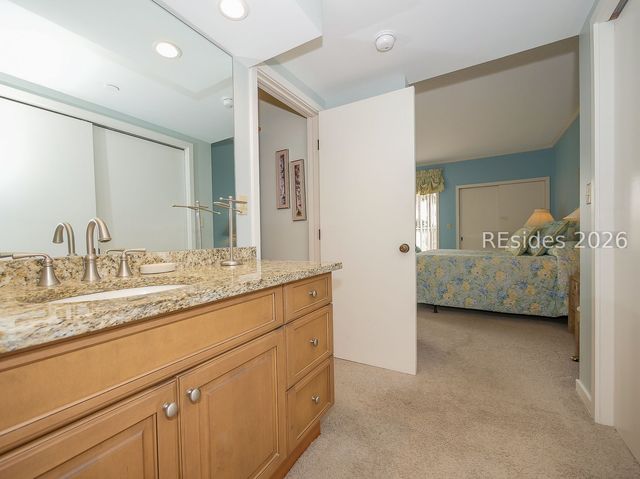 77 Ocean Ln Apt 113, Hilton Head Island, SC 29928