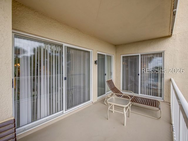 77 Ocean Ln Apt 113, Hilton Head Island, SC 29928