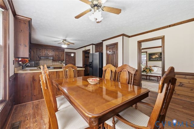 6824 Gateline Dr, North Chesterfield, VA 23234