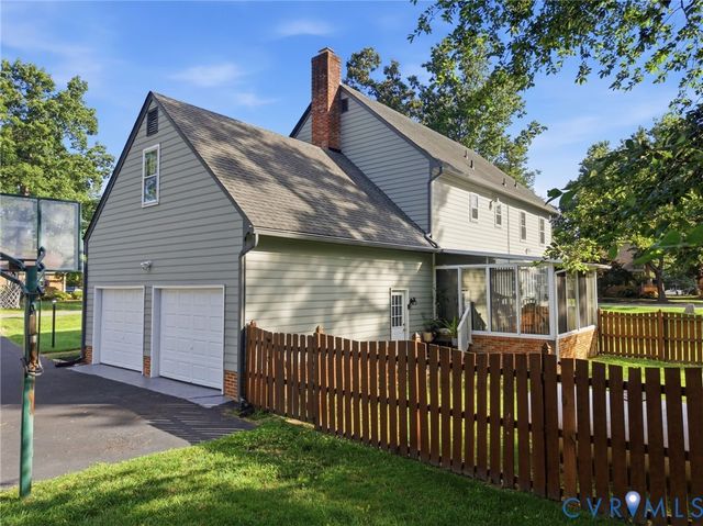 6824 Gateline Dr, North Chesterfield, VA 23234