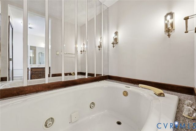 6824 Gateline Dr, North Chesterfield, VA 23234