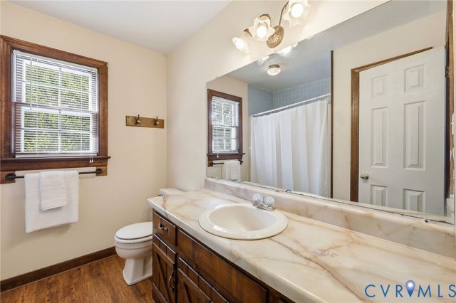 6824 Gateline Dr, North Chesterfield, VA 23234
