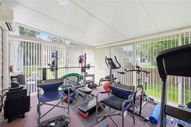 6824 Gateline Dr, North Chesterfield, VA 23234