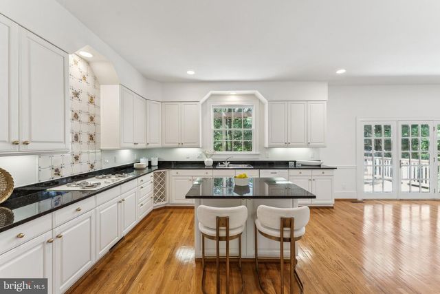 4819 KEMBLE PL NW, Washington, DC 20007