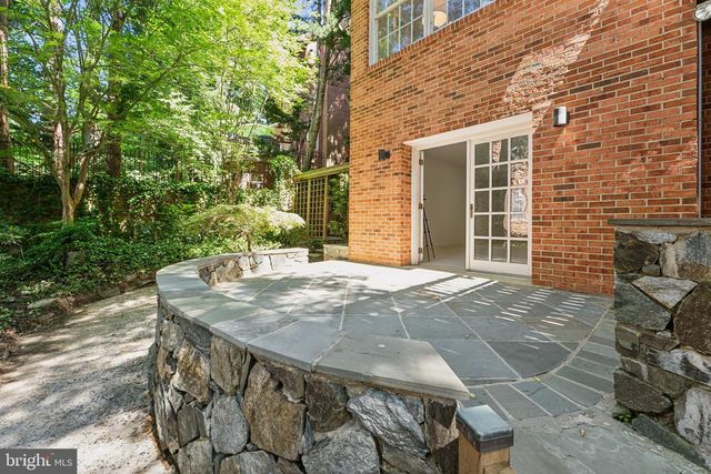 4819 KEMBLE PL NW, Washington, DC 20007