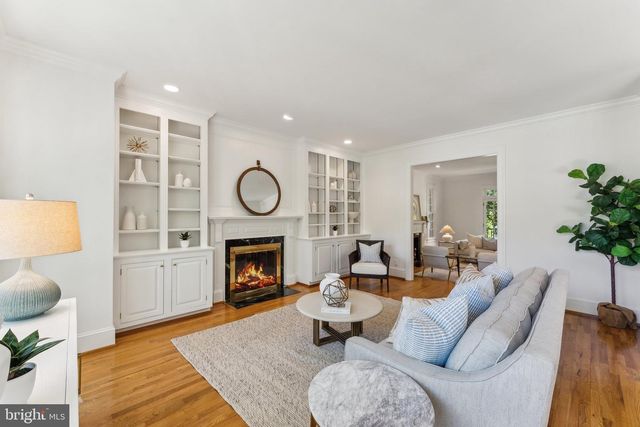 4819 KEMBLE PL NW, Washington, DC 20007