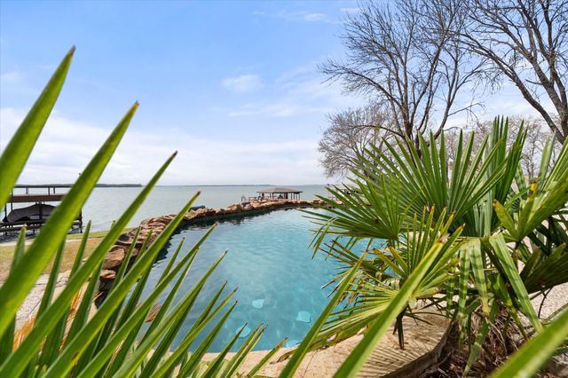 114 Hulan Drive, Kerens, TX 75144