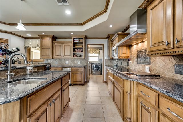 114 Hulan Drive, Kerens, TX 75144