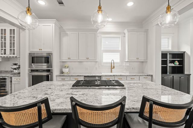 316 W 17th Street, Houston, TX 77008